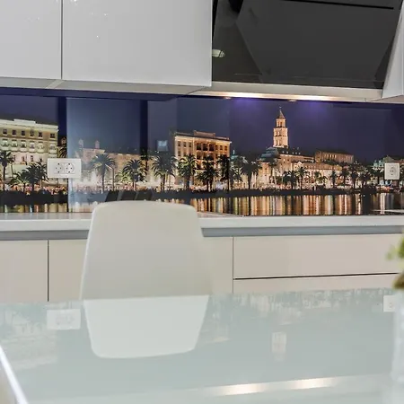Exclusive Holiday Apartments&rooms Apartmanhotel Split